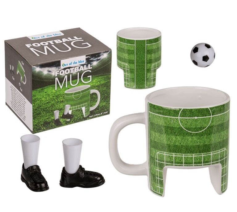 Fodbold krus incl. 2 sko og bold - 280 ml.