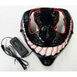 Sort LED Halloween maske med røde lysende øjne og uhyggeligt grin med hvide tænder